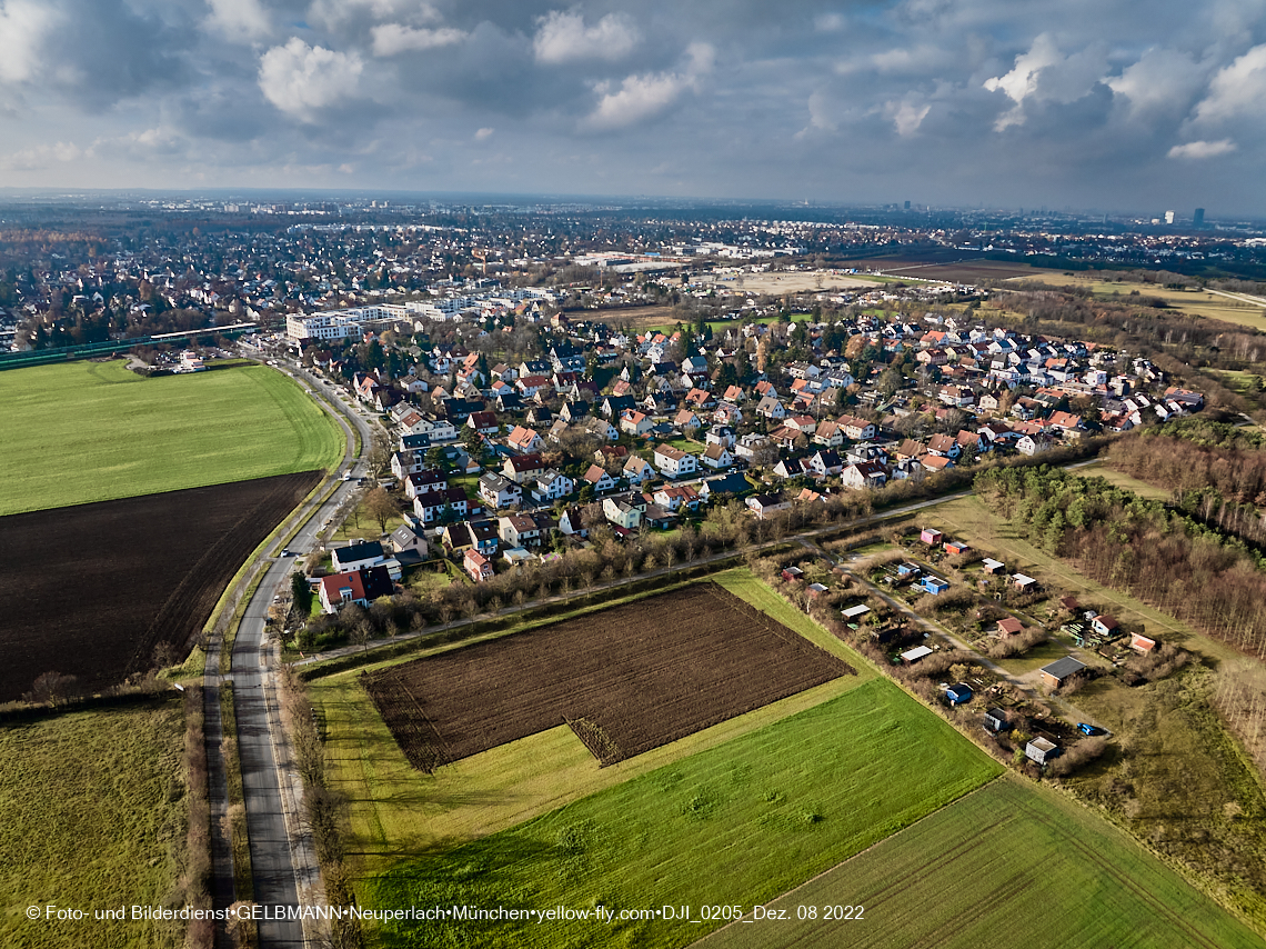 08.12.2022 - Quetschwerk - DEMOS-Wohnbau - Bauplatz in Gronsdorf 08.12.2022 - Quetschwerk - DEMOS-Wohnbau - Bauplatz in Gronsdorf